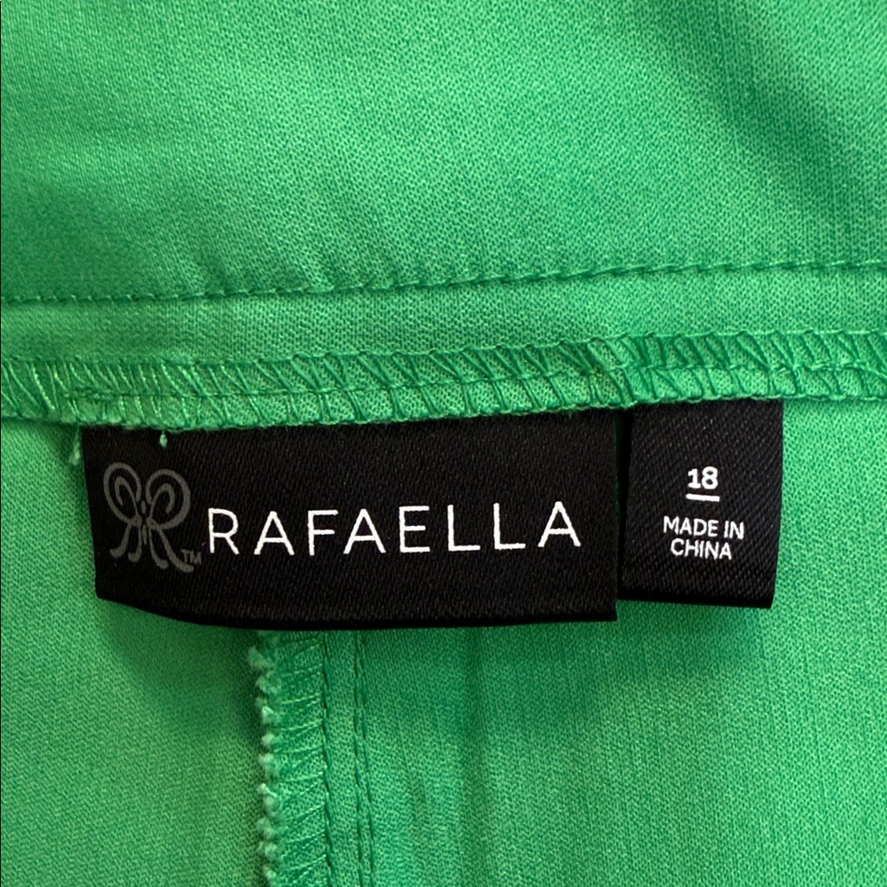 NWT Size 18, Rafaella Elastic Waist Capri Pants in “Kelly Green” - Picture 6 of 8